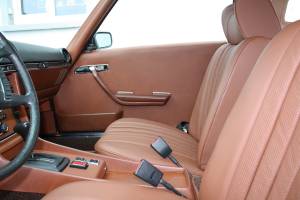 Image 14/16 of Mercedes-Benz 450 SL (1972)