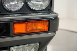 Image 26/46 of Lancia Delta HF Integrale (1988)