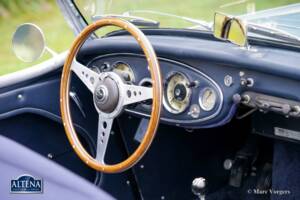 Immagine 33/44 di Austin-Healey 3000 Mk II (BN7) (1962)