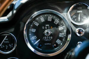 Immagine 13/47 di Aston Martin DB 6 Vantage (1966)
