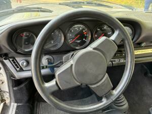 Bild 21/27 von Porsche 911 2.7 (1974)