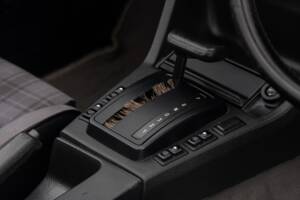 Image 20/50 of BMW 320i (1987)