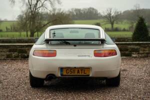 Image 7/49 of Porsche 928 S4 (1990)