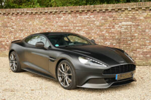 Image 19/50 de Aston Martin Vanquish (2017)