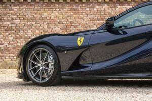 Image 47/50 of Ferrari 812 Superfast (2020)