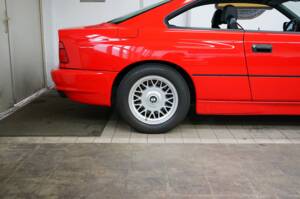 Immagine 48/50 di BMW 850i (1990)