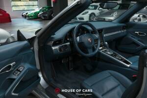 Image 15/24 of Porsche 911 Carrera (2012)