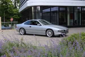 Afbeelding 10/33 van BMW 840i (1994)