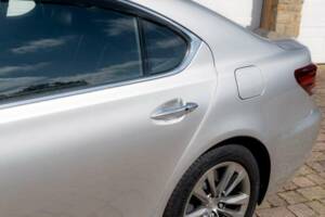 Immagine 40/50 di Lexus LS 600h L (2013)