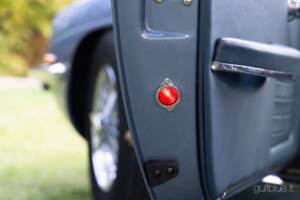 Bild 44/61 von Maserati Mistral 4000 (1968)