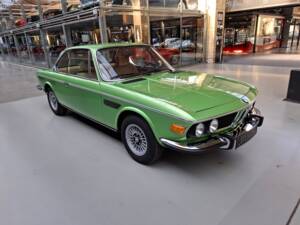 Image 6/43 of BMW 2,5 CS (1975)