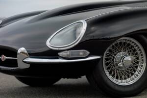 Immagine 8/38 di Jaguar E-Type 3.8 (1962)