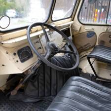 Image 16/20 de Citroën HY (1957)