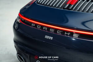 Image 24/50 of Porsche 911 Carrera 4S &quot;Belgian Legend Edition&quot; (2020)