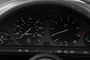 Image 24/50 of BMW 320i (1987)