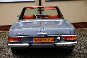 Afbeelding 10/38 van Mercedes-Benz 280 SL (1969)