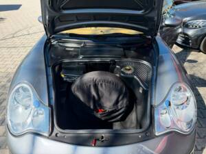 Afbeelding 22/30 van Porsche 911 Carrera (2003)