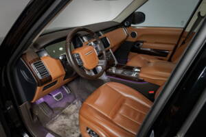 Bild 16/34 von Land Rover Range Rover Autobiography SDV8 (2015)