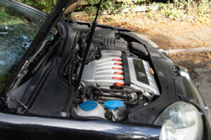Imagen 14/18 de Volkswagen Golf V 3.2 R32 (2006)