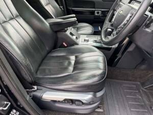 Bild 43/50 von Land Rover Range Rover Vogue TDV8 (2008)