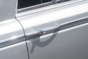 Image 18/50 of Rolls-Royce Silver Shadow I (1973)