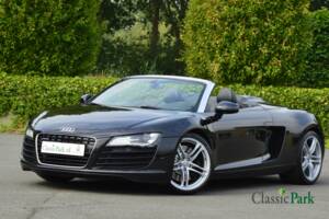 Image 1/50 of Audi R8 Spyder 4.2 FSI Quattro (2011)