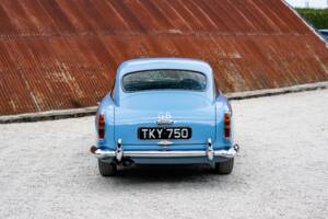 Image 10/56 of Aston Martin DB 4 (1960)