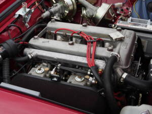 Image 22/49 of Alfa Romeo Giulia 1600 GT Junior (1976)