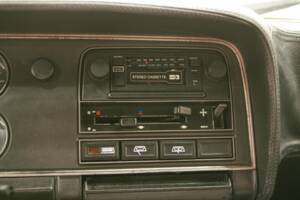 Image 23/34 of Ford Capri 2,8i (1981)