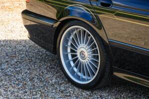 Bild 39/50 von ALPINA B10 V8 Touring (1998)