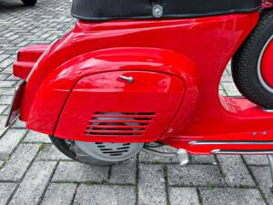 Image 18/27 of Piaggio Vespa 90 SS (1965)