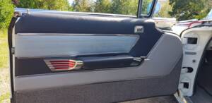 Imagen 17/30 de Oldsmobile 98 Holiday SceniCoupe (1959)