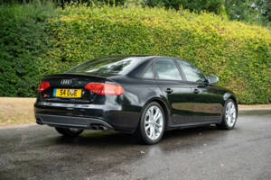 Image 12/50 of Audi S4 (2010)
