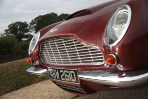 Image 20/23 of Aston Martin DB 6 (1966)