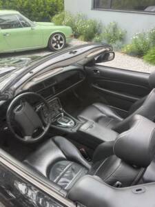 Image 16/24 of Jaguar XKR (2005)