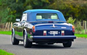 Image 21/50 of Rolls-Royce Corniche S (1995)