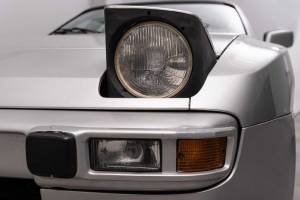 Imagen 8/29 de Porsche 944 (1982)