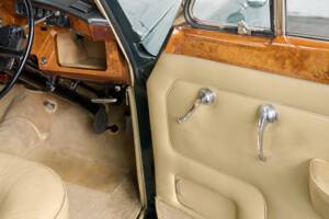 Imagen 47/50 de Rolls-Royce Silver Cloud III (1963)