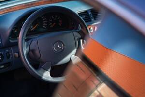 Bild 30/58 von Mercedes-Benz CLK 320 (1999)