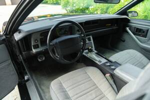 Bild 34/50 von Chevrolet Camaro Z28 (1992)