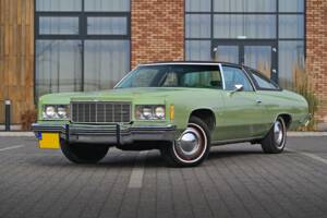 Image 3/44 of Chevrolet Impala (1974)