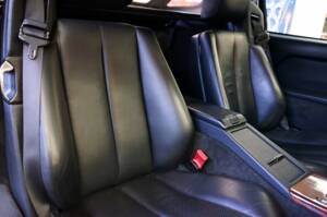 Image 29/42 of Mercedes-Benz 500 SL (1992)