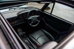 Image 25/60 of Porsche 911 Targa (1996)