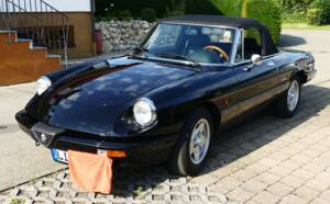 Bild 1/7 von Alfa Romeo 2.0 Spider (1989)