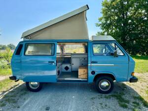 Bild 2/7 von Volkswagen T3 Westfalia 1.9 (1988)