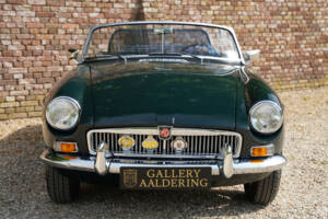 Image 5/50 of MG MGB (1969)
