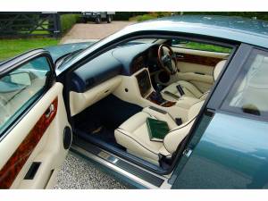 Image 3/13 of Aston Martin Vantage V600 (1998)