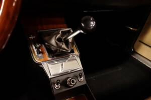 Bild 11/60 von Alfa Romeo Giulia GT 1300 Junior (1975)