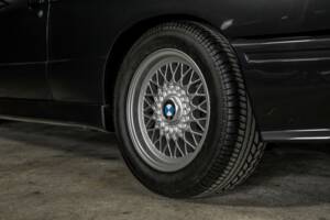 Image 12/65 of BMW M3 (1986)