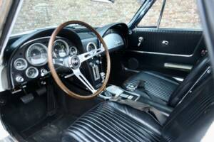 Imagen 50/50 de Chevrolet Corvette Sting Ray Convertible (1964)